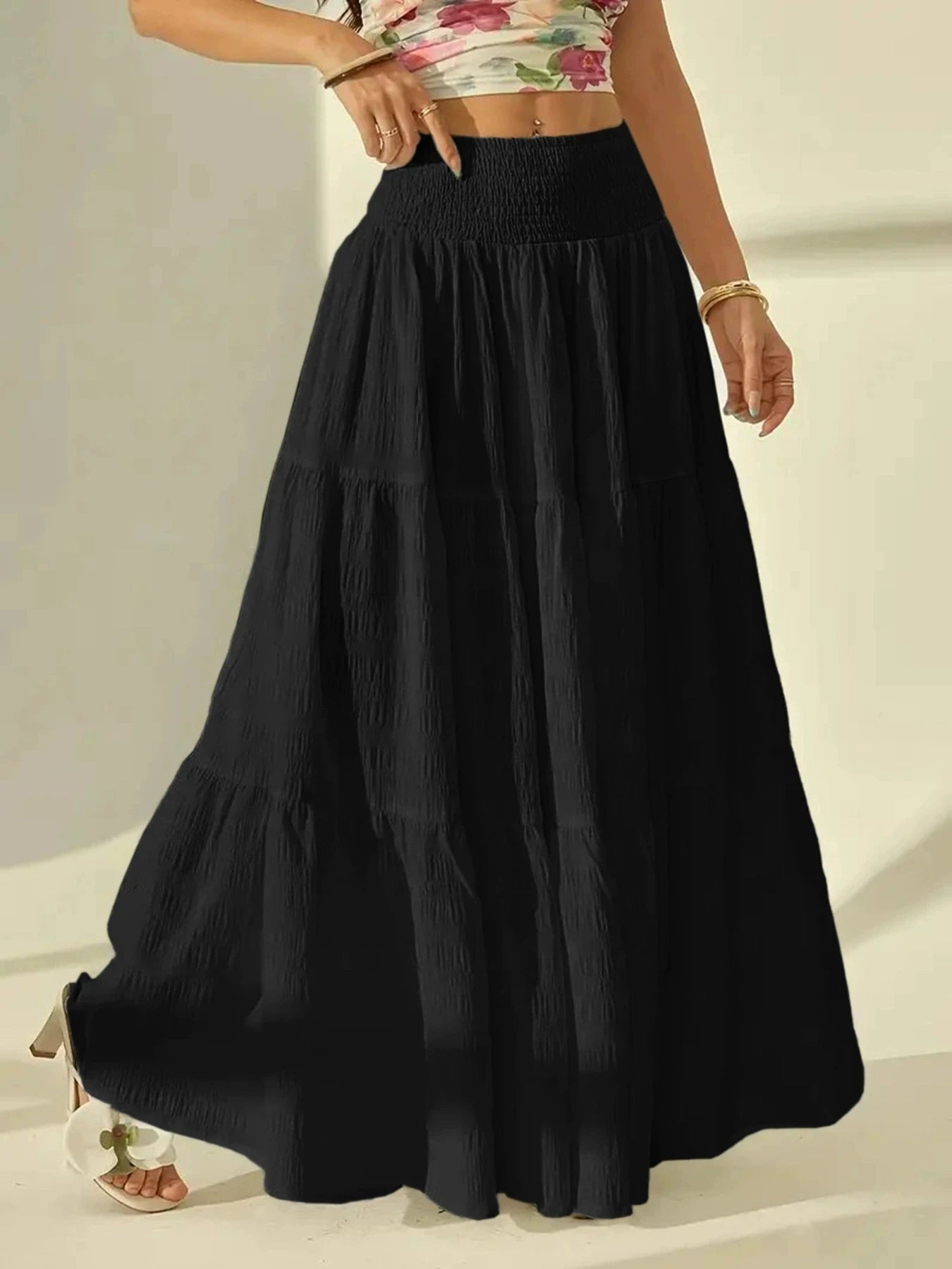 Plus size women's fashionable layered long skirt casual solid color elastic waist women's half skirt holiday date or vacation