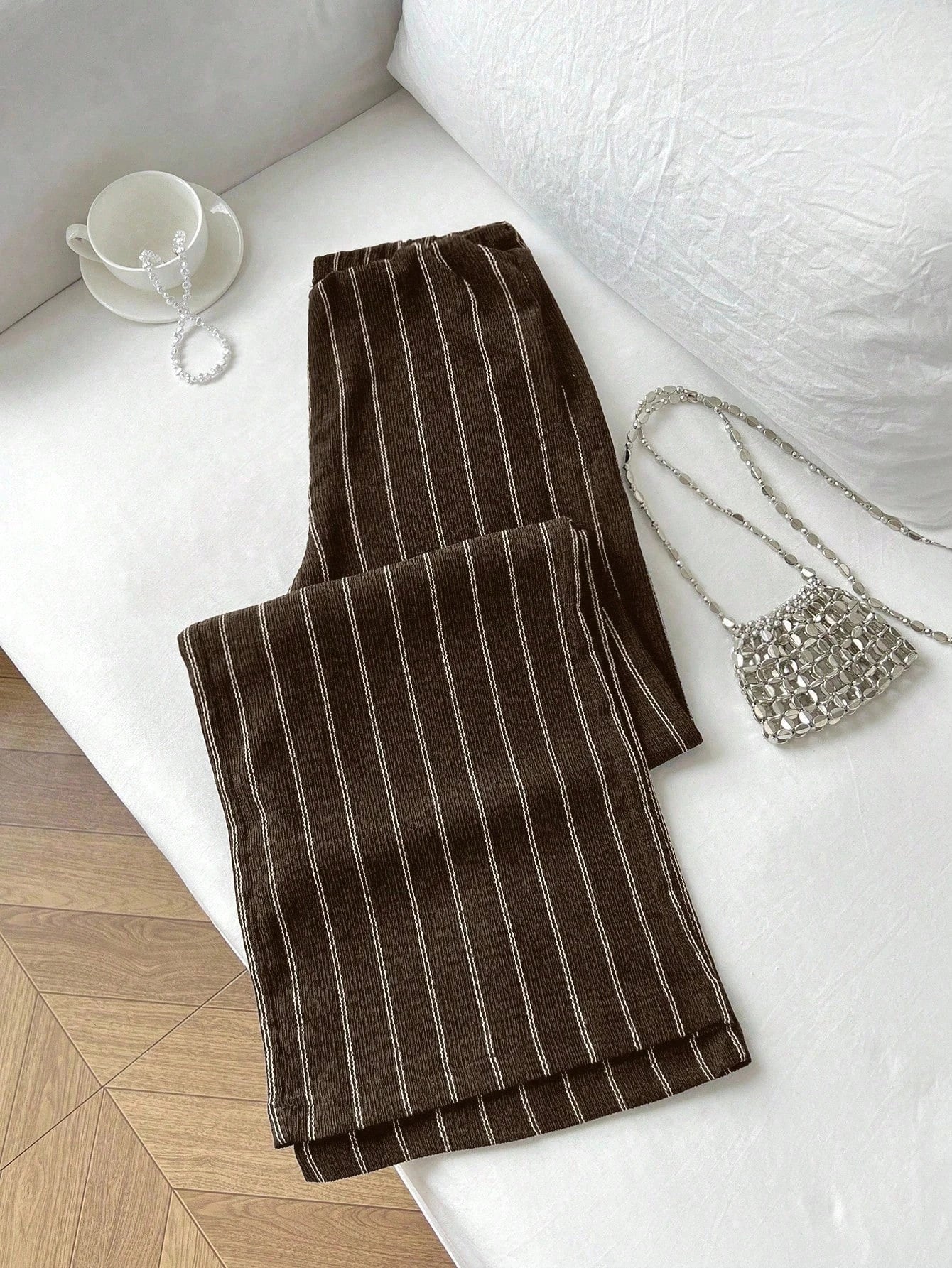 Women's High Waist Striped Wide Leg Pants, Anti-Wrinkle Fabric, Elegant Vertical Stripe Design, Casual Office Commute Essential