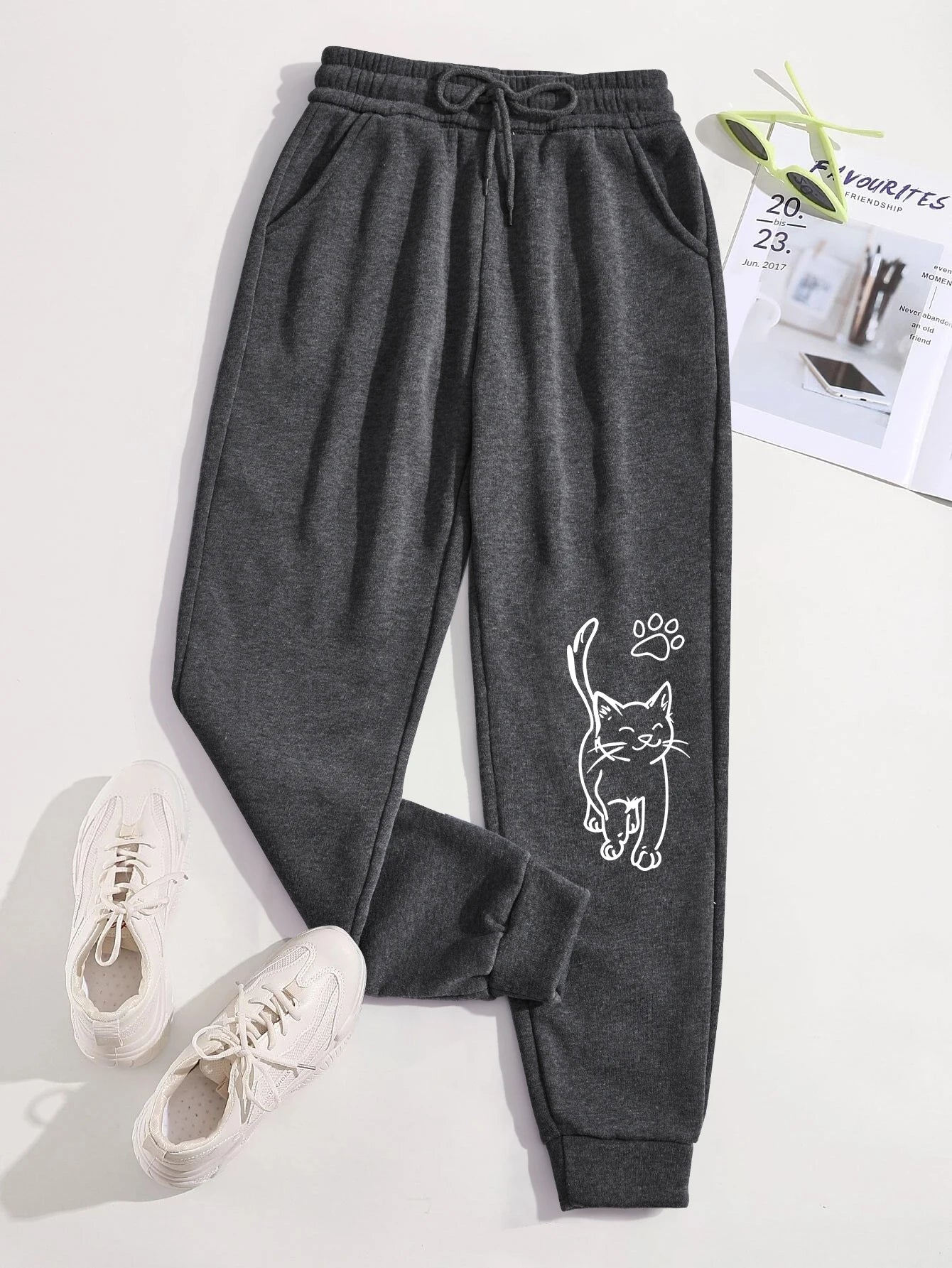 Cute Cat And Paw Print Pant Woman Drawstring Fleece Sweatpants Sport All-Match Jogger Pants Casual Autumn Trouser Soft Trousers