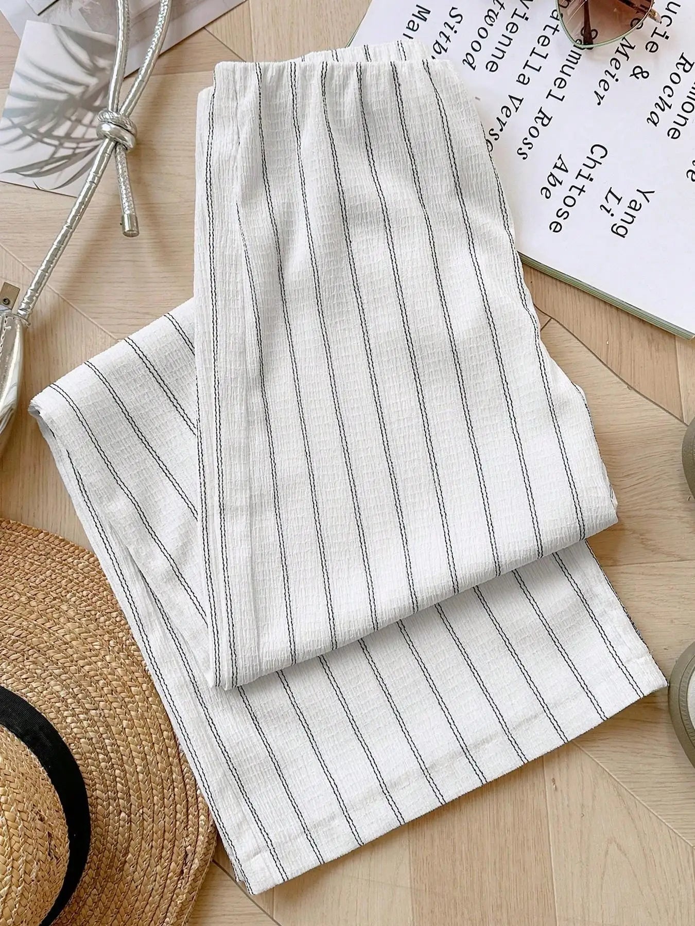 Women's High Waist Striped Wide Leg Pants, Anti-Wrinkle Fabric, Elegant Vertical Stripe Design, Casual Office Commute Essential